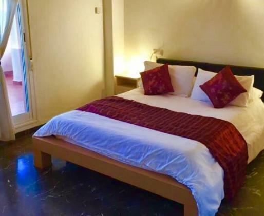 Penthouse With Private Roof Terrace And Jacuzzi Leilighet *